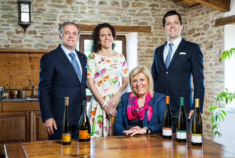 Famiglia Sartarelli: Donatella, Patrizio, Caterina e Tommaso Famiglia Sartarelli: Donatella, Patrizio, Caterina e Tommaso